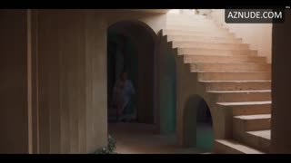 EMMA ROBERTS nude in Paradise Hills