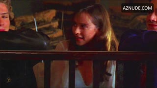 JENNIFER LOVE HEWITT nude in I Know What You Did Last Summer