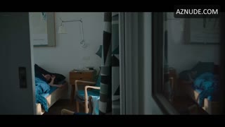 AGNIESZKA GROCHOWSKA nude in Hold Tight