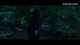 SERENAY SARIKAYA nude in Shahmaran