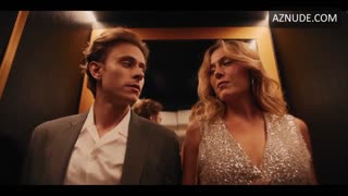 ANA MARTA FERREIRA nude in O Clube