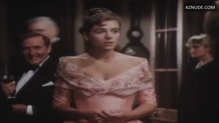 ELIZABETH HURLEY nude in Act of Will