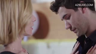 LAURA LAPRIDA nude in Millennials