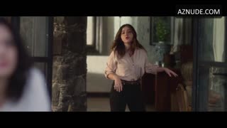 ANA SOFIA GATICA nude in Atrapadas En Familia