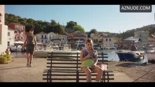 SANDRA SARAFANOVA nude in Maestro in Blue