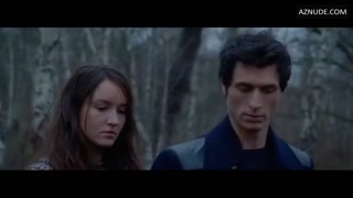 ANAIS DEMOUSTIER nude in Marguerite et Julien
