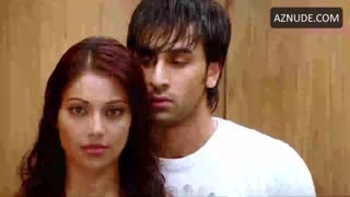BIPASHA BASU nude in Bachna Ae Haseeno