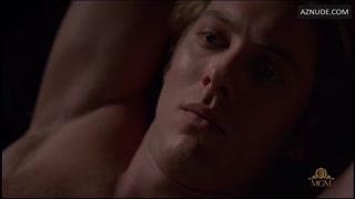 MADCHEN AMICK nude in Dream Lover