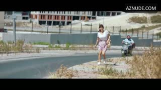HAZAL KAYA nude in Benden Ne Olur