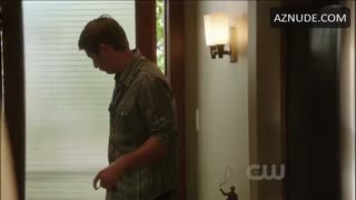 ANNALYNNE MCCORD nude in 90210