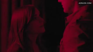 TARA LYNNE BARR nude in Casual