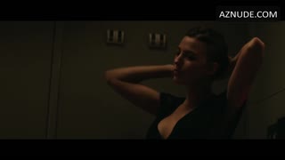 BLAKE LIVELY nude in All I See Is You