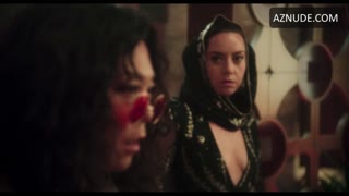 AUBREY PLAZA nude in Agatha All Along