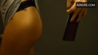 EUGENIA SUAREZ nude in Alternative Therapy