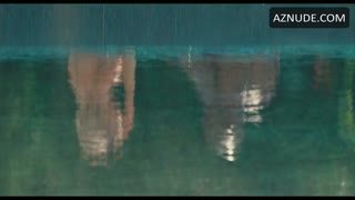 KATRINA BOWDEN nude in American Reunion