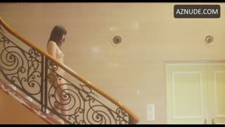 AMI TOMITE nude in L