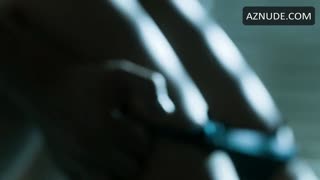 VERONICA ECHEGUI nude in Apaches
