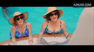 KRISTEN WIIG nude in Barb and Star Go to Vista Del Mar