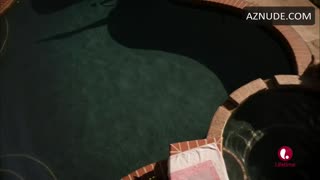 SPENCER LOCKE nude in Babysitter