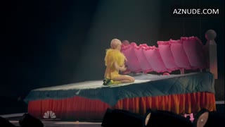 MILEY CYRUS nude in Miley Cyrus: Bangerz Tour