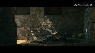 VIRGINIE EFIRA nude in Benedetta