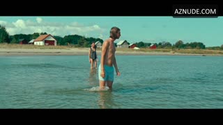 VICKY KRIEPS nude in Bergman Island