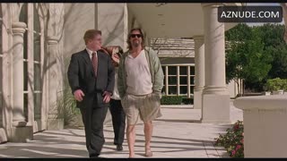 TARA REID nude in The Big Lebowski