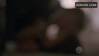 KAITLYN LEEB nude in Bitten