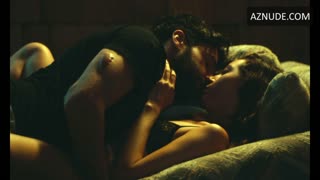 AUBREY PLAZA nude in Black Bear