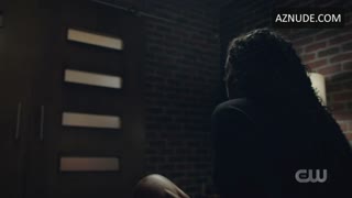 NAFESSA WILLIAMS nude in Black Lightning