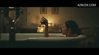 MINKA KELLY nude in Blackwater Lane