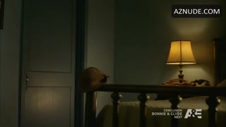 HOLLIDAY GRAINGER nude in Bonnie and Clyde