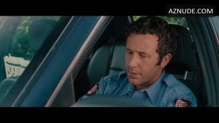 KRISTEN WIIG nude in Bridesmaids