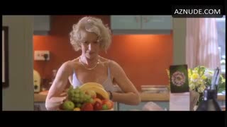 HELEN MIRREN nude in Calendar Girls