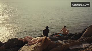 JULIETTE SAVARY nude in Carpobrotus