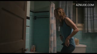 JENNIFER LAWRENCE nude in Causeway