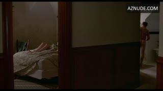 LAURA DERN nude in Certain Women