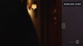 NIECY NASH nude in Claws