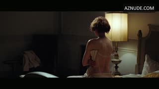 VICKY KRIEPS nude in Corsage