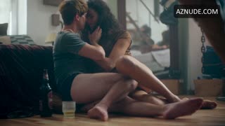 MINA SERRANO nude in Cris Miro (She)