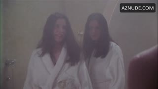 ALICIA LOREN nude in Cruel Intentions 2