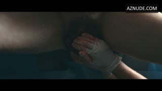 PHOEBE L DUNN nude in Dead Ringers