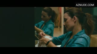 GREER GRAMMER nude in Deadly Illusions