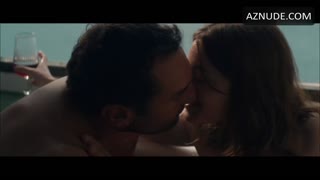 MARIA VALVERDE nude in Diving