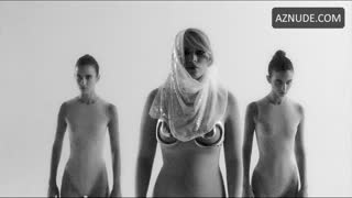 BELLA THORNE nude in Divinity