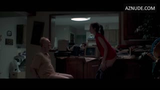 MARGARET QUALLEY nude in Donnybrook