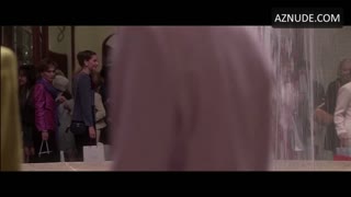 FARRAH FAWCETT nude in Dr. T and the Women