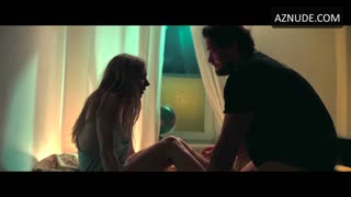 LILITH STANGENBERG nude in Dying