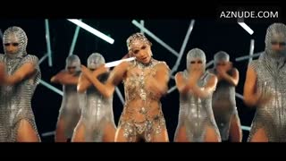 JENNIFER LOPEZ nude in El Anillo