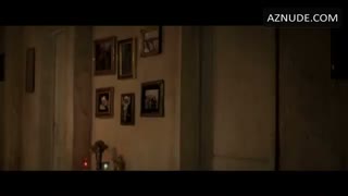ELIZABETH CERVANTES nude in El infierno
